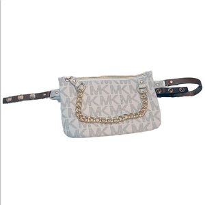 Micheal Kors Fanny Pack
